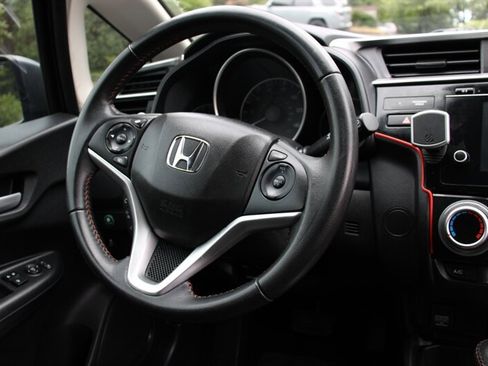 Used 2018 Honda Fit Sport image 17