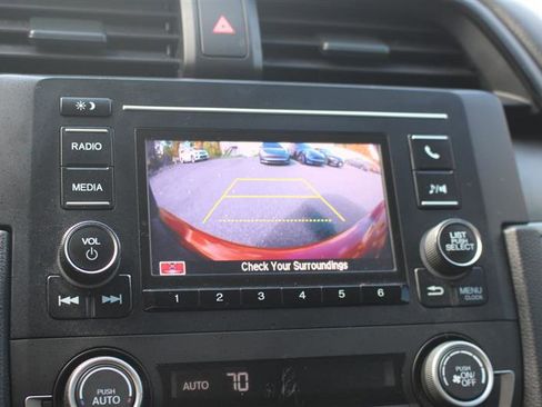 Used 2020 Honda Civic LX image 16