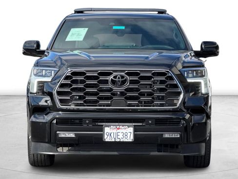 Used 2024 Toyota Sequoia Platinum image 10
