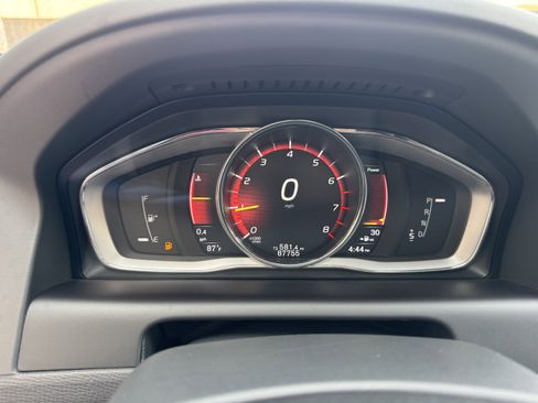 Used 2017 Volvo XC60 T5 Dynamic w/ Preferred Option Package image 20