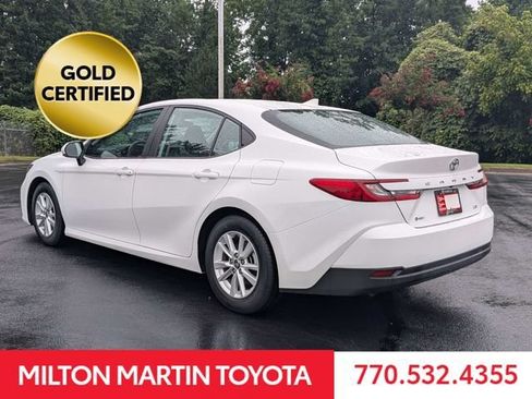 Certified 2025 Toyota Camry LE FWD image 4