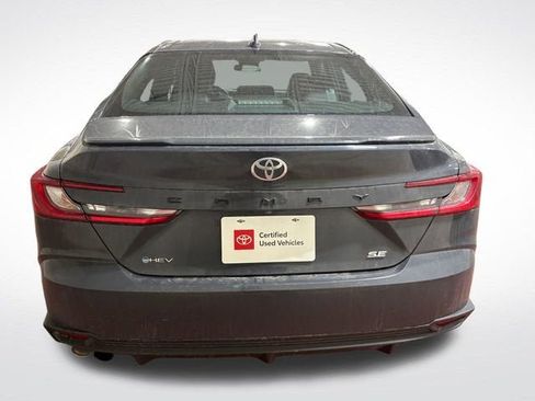 Certified 2025 Toyota Camry SE image 4
