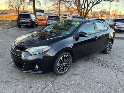 Used 2016 Toyota Corolla L image 1