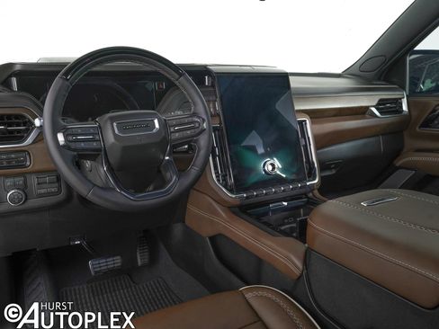 Used 2026 GMC Yukon Denali Ultimate image 18