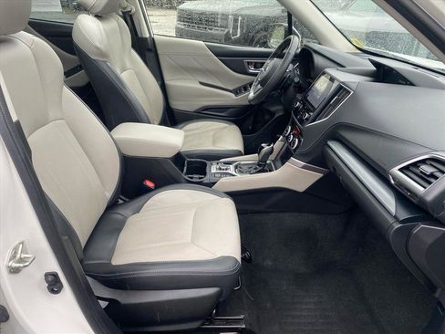 Used 2021 Subaru Forester Limited AWD/4WD image 26