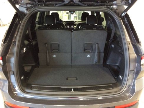 New 2025 Jeep Grand Cherokee L Limited w/ Black Appearance Package image 5