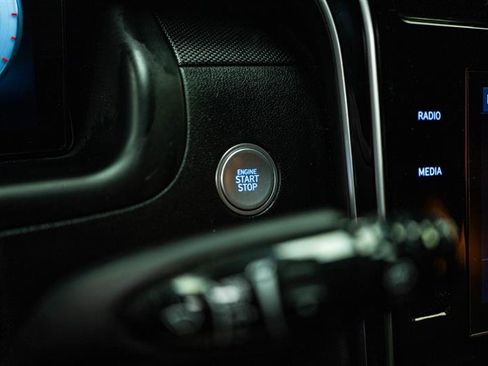 Used 2022 Hyundai Santa Cruz SEL w/ Activity Package image 17