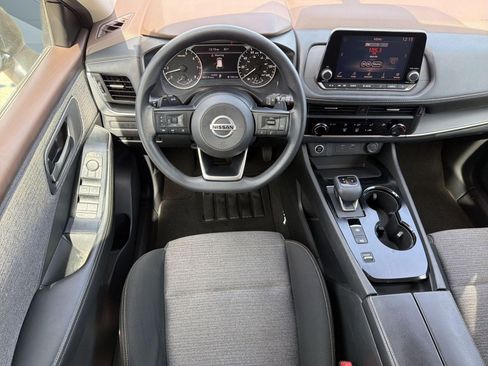 Used 2021 Nissan Rogue S image 26