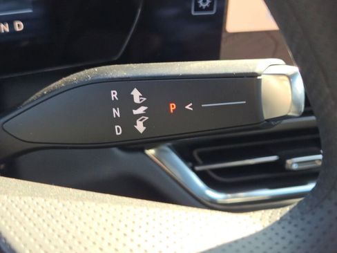 New 2026 Chevrolet Equinox EV LT image 19