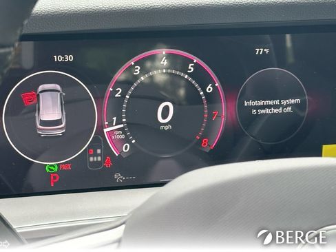 New 2026 Volkswagen Tiguan SE R-Line FWD image 14