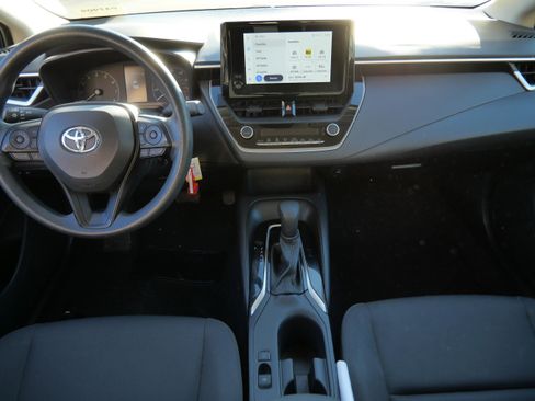 Certified 2024 Toyota Corolla LE image 11