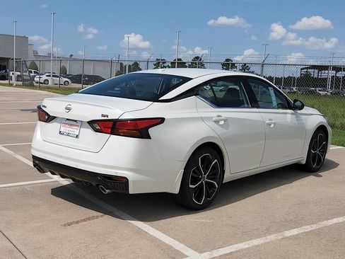 New 2025 Nissan Altima 2.5 SR image 28