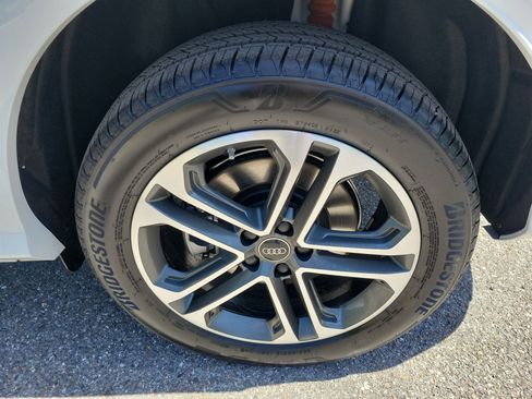 New 2026 Audi Q5 Premium AWD/4WD image 33