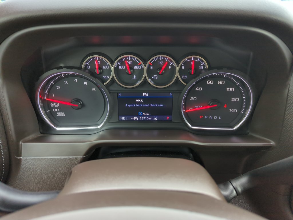 Used 2020 Chevrolet Silverado 1500 LT Trail Boss AWD/4WD image 37
