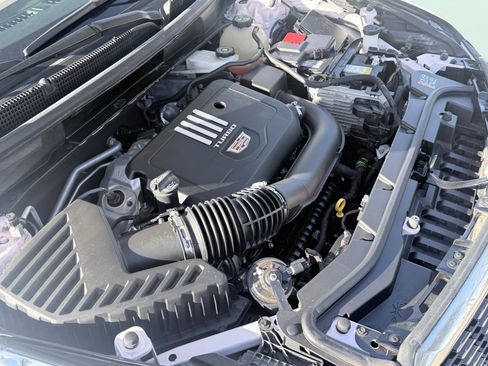 Used 2024 Cadillac XT5 Premium Luxury image 54