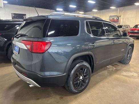 Used 2019 GMC Acadia SLT w/ LPO, Cargo Package FWD image 3