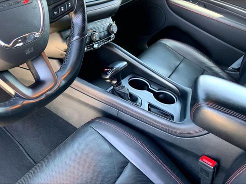 Used 2024 Dodge Durango GT AWD/4WD image 17