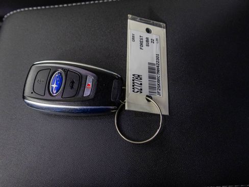 Used 2022 Subaru Forester Touring image 37