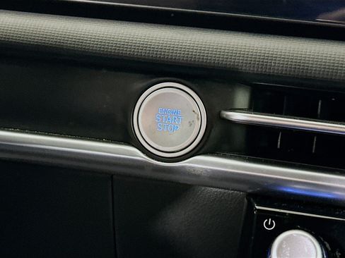 Used 2025 Hyundai Santa Cruz SEL image 20