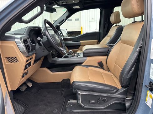 Used 2024 Ford F150 Lariat AWD/4WD image 11