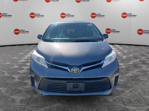 Used 2020 Toyota Sienna LE image 6