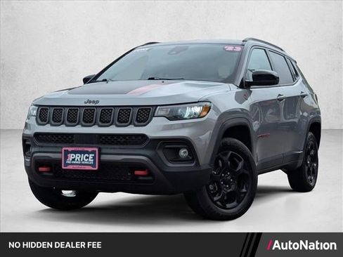 Used 2023 Jeep Compass Trailhawk AWD/4WD image 1