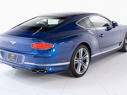 Certified 2024 Bentley Continental GT image 5