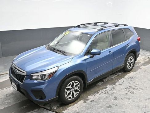 Used 2020 Subaru Forester Premium image 22
