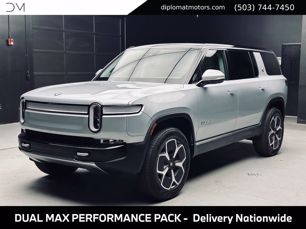 Used 2024 Rivian R1S Adventure Dual AWD/4WD image 1
