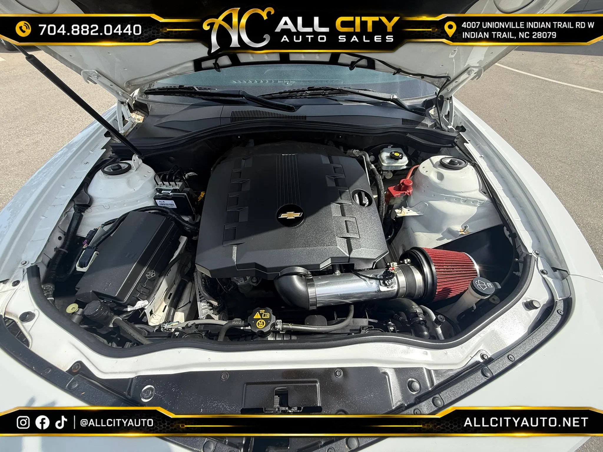 Used 2013 Chevrolet Camaro LT RWD image 34