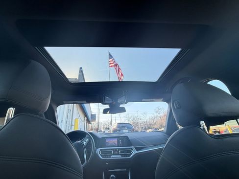 Used 2021 BMW 330i xDrive 330i xDrive w/ Convenience Package image 25