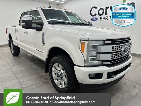 Certified 2019 Ford F350 Platinum w/ Platinum Ultimate Package image 6