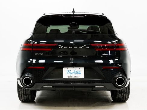 Used 2025 Genesis GV70 3.5T Sport w/ Sport Prestige Package image 34