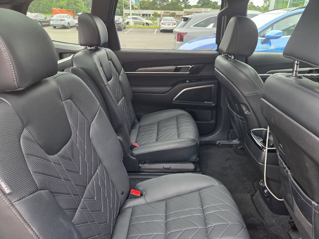 Used 2024 Kia Telluride SX Prestige X-Pro AWD/4WD image 31