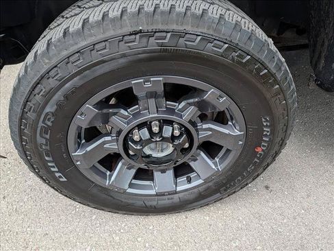 Used 2019 Ford F250 Lariat w/ Chrome Package AWD/4WD image 9