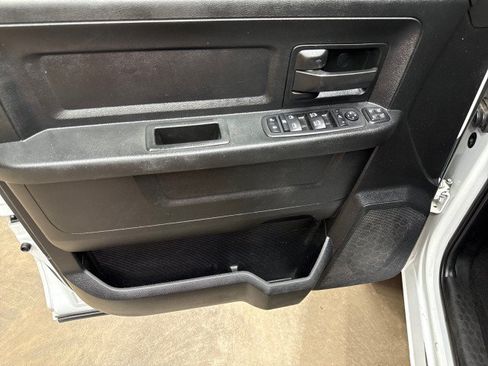 Used 2023 RAM 2500 Tradesman AWD/4WD image 32