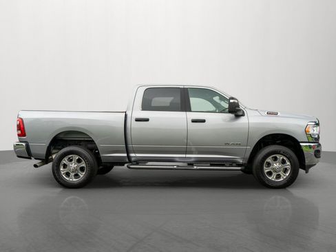 Used 2024 RAM 2500 Big Horn w/ Safety Group AWD/4WD image 8