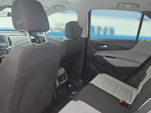 Used 2023 Chevrolet Equinox LS w/ LS Convenience Package image 18