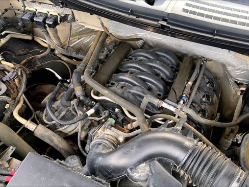 Used 2013 Ford F150 Lariat w/ Mid Equipment Group RWD image 33