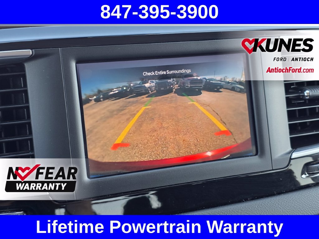 Used 2023 Chrysler Voyager LX FWD image 55