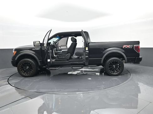 Used 2013 Ford F150 FX4 w/ Mid Equipment Group AWD/4WD image 29