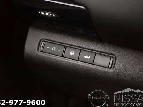 New 2026 Nissan Pathfinder SV AWD/4WD image 28