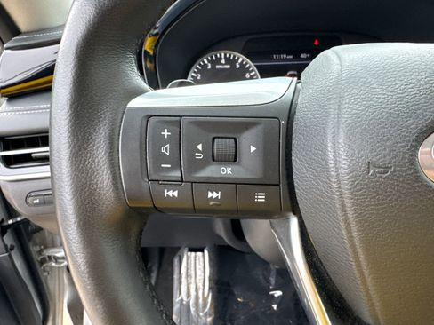 Used 2023 INFINITI QX60 Pure image 26