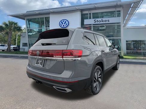 New 2026 Volkswagen Atlas SE FWD image 4