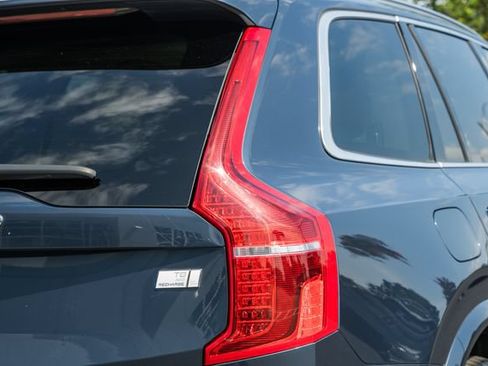 Certified 2023 Volvo XC90 T8 Ultimate w/ Lounge Package AWD/4WD image 7