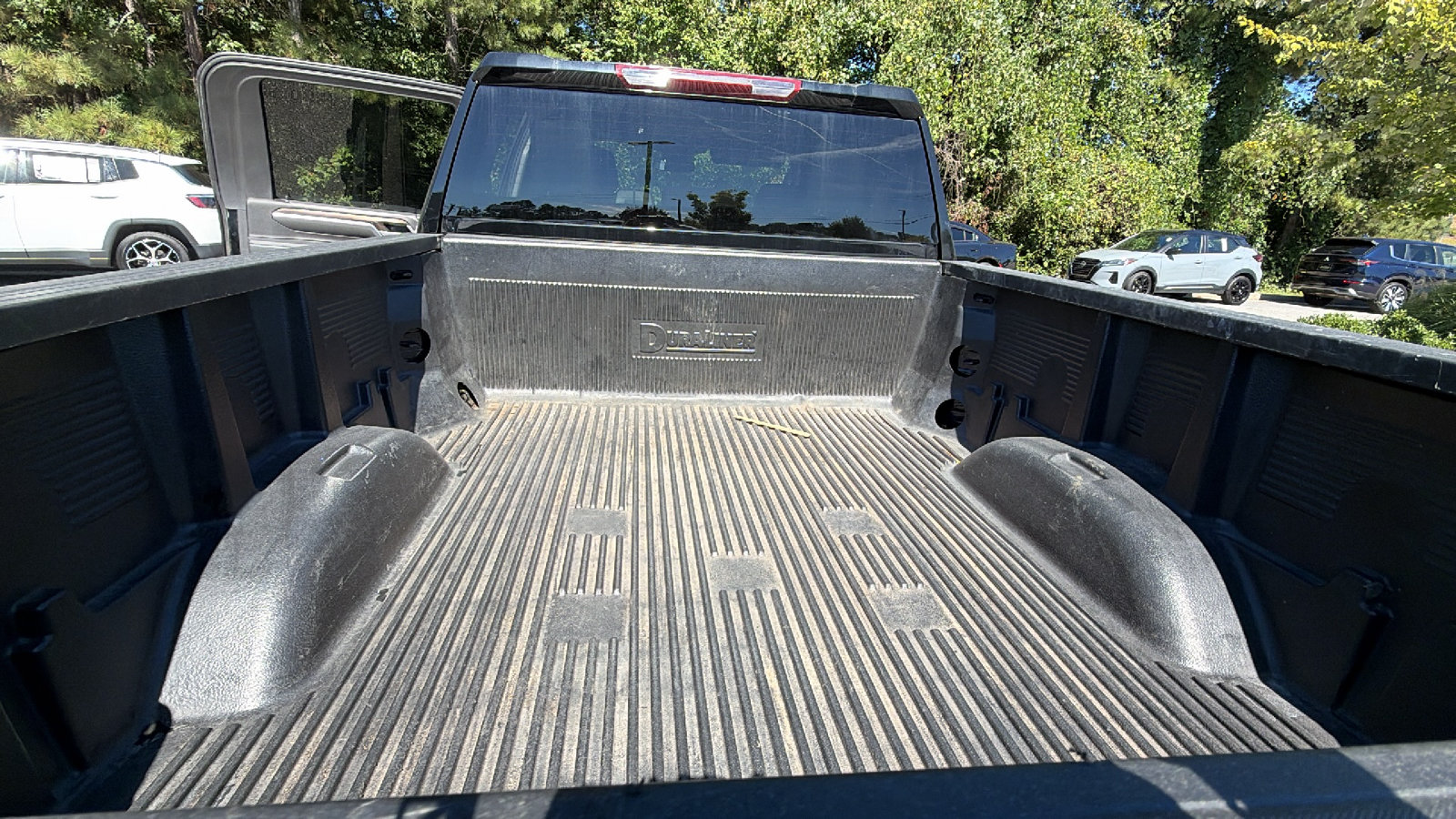 Used 2025 Chevrolet Silverado 2500 LT w/ Convenience Package AWD/4WD image 13