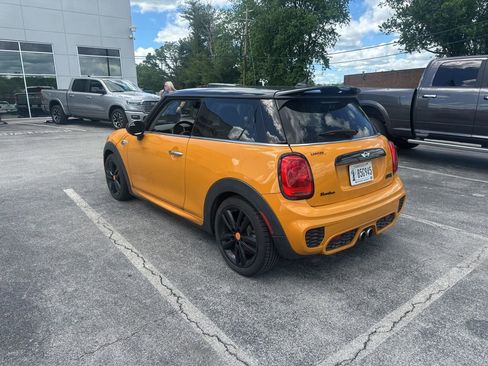 Used 2016 MINI Cooper S FWD image 4