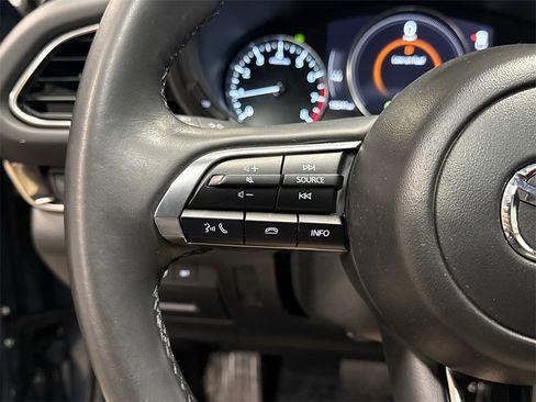 Certified 2024 MAZDA CX-30 AWD 2.5 S w/ Preferred Package image 22