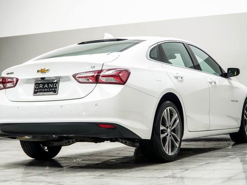 Used 2024 Chevrolet Malibu LT FWD image 12