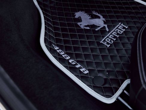 Used 2017 Ferrari 488 GTB image 43